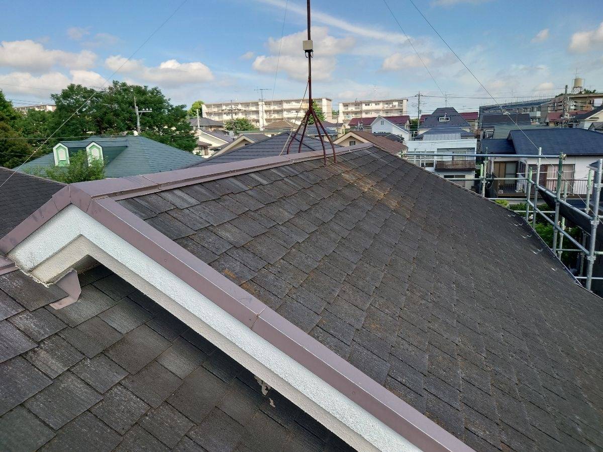 厚木市で雨漏りに困ったら雨漏り相談所にご相談ください。我が家に最適な屋根リフォームとは？―葺き替え―